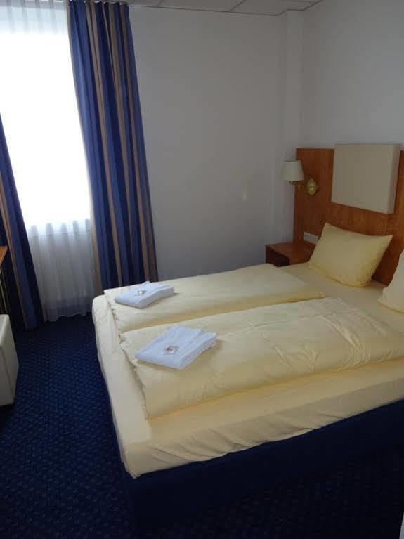 Euro-Hotel Kappel-Grafenhausen Exterior photo